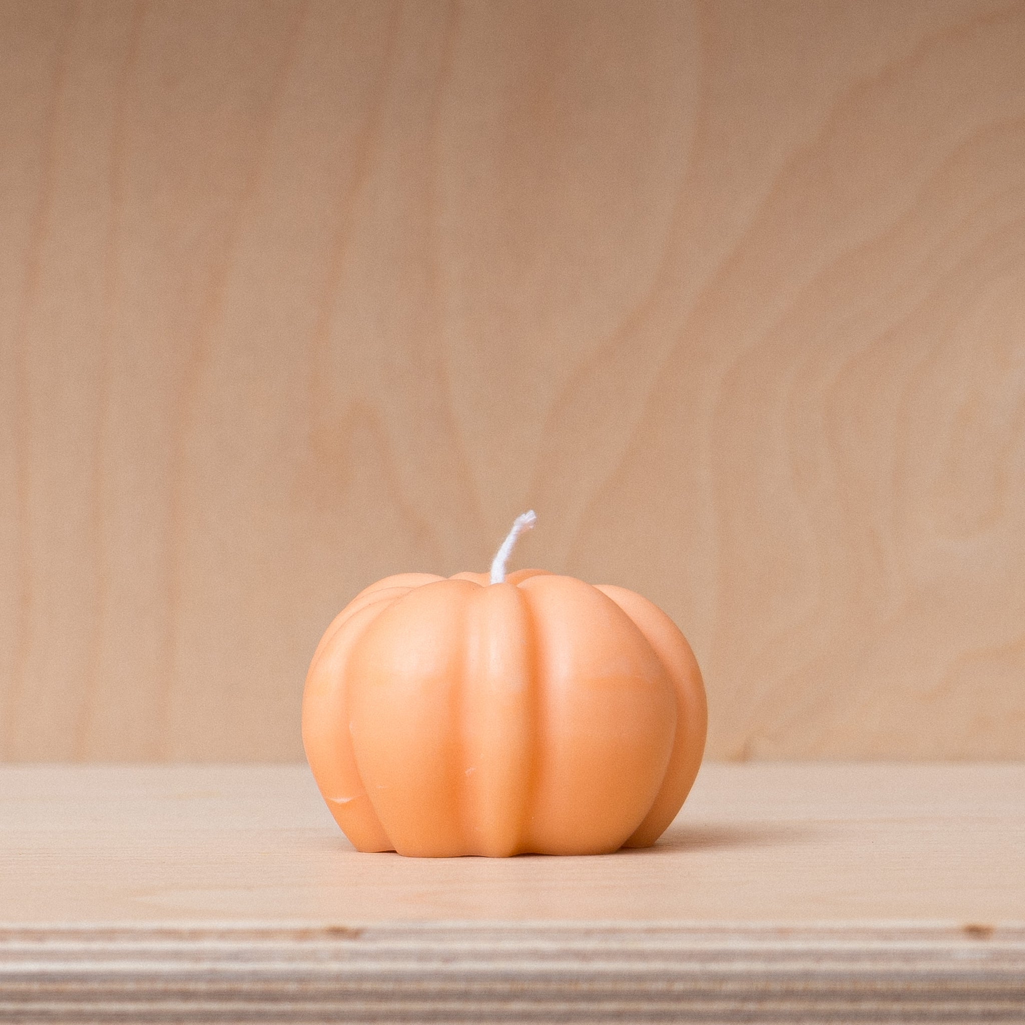 The Lines Studio - Pumpkin Candle - Peach