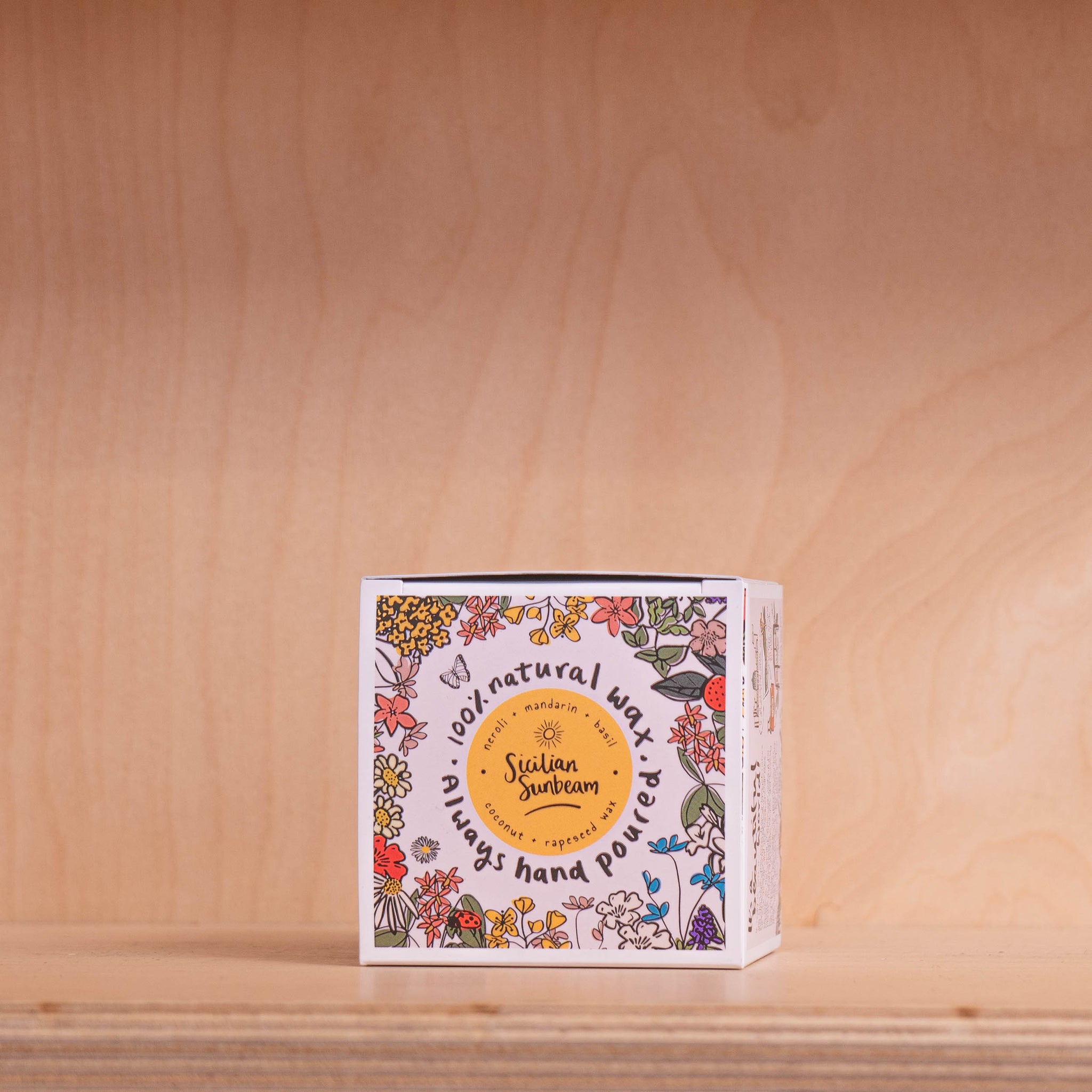 The Flora Lab Sicilian Sunbeam Candle - Neroli Mandarin Basil