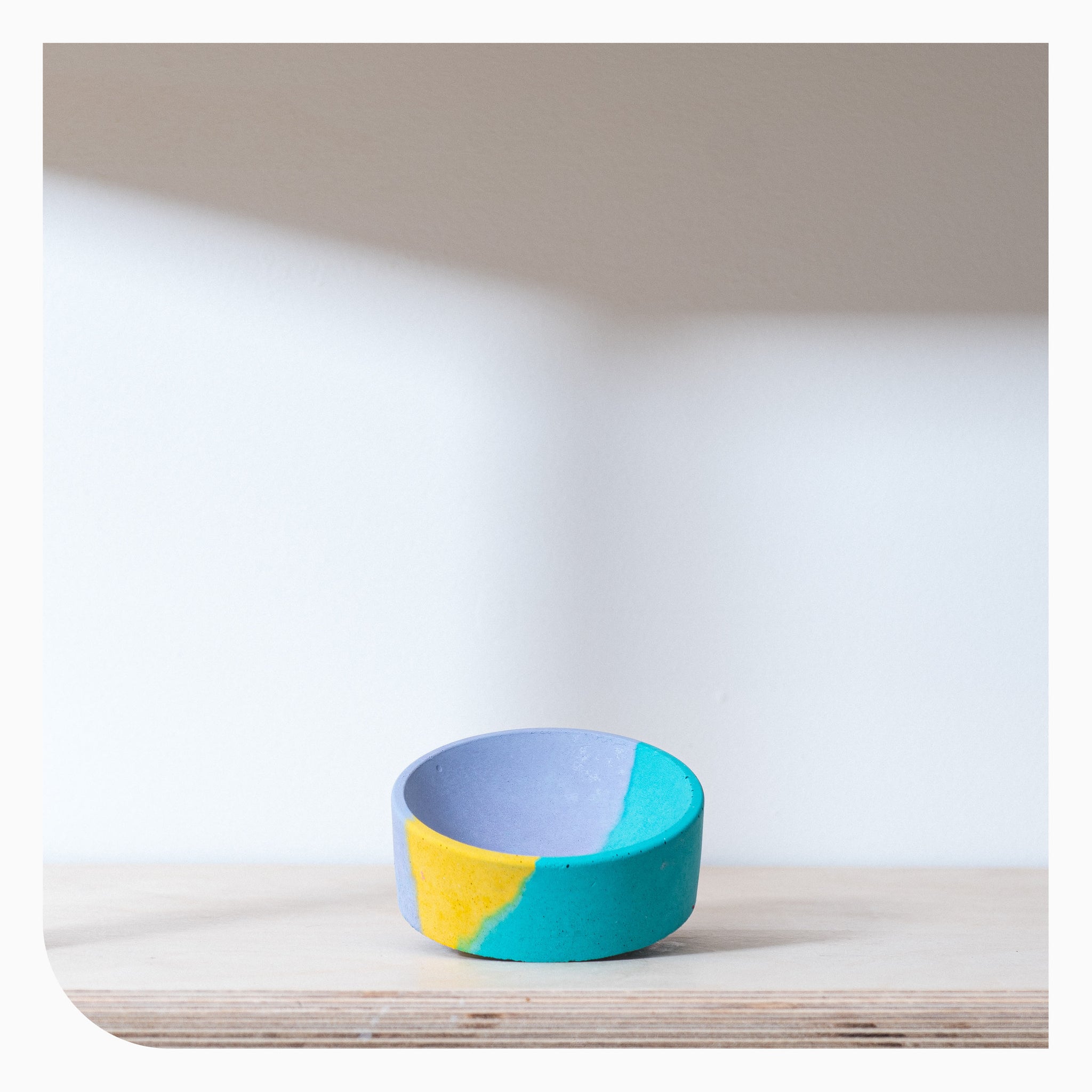 Studio Emma Circle Dish - Turquoise, Lilac & Yellow