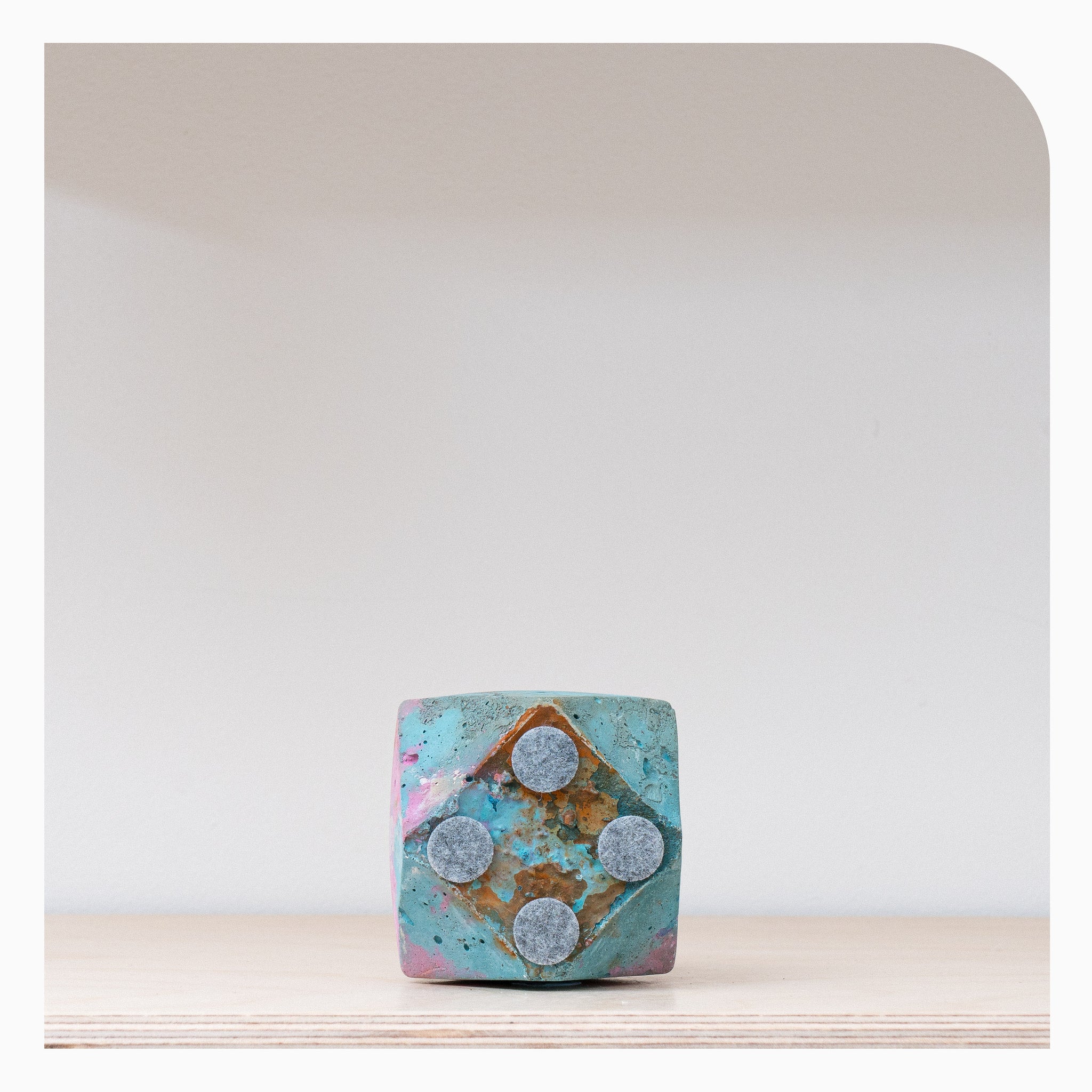 Studio Emma Geometric Tea Light Holder - Icecream