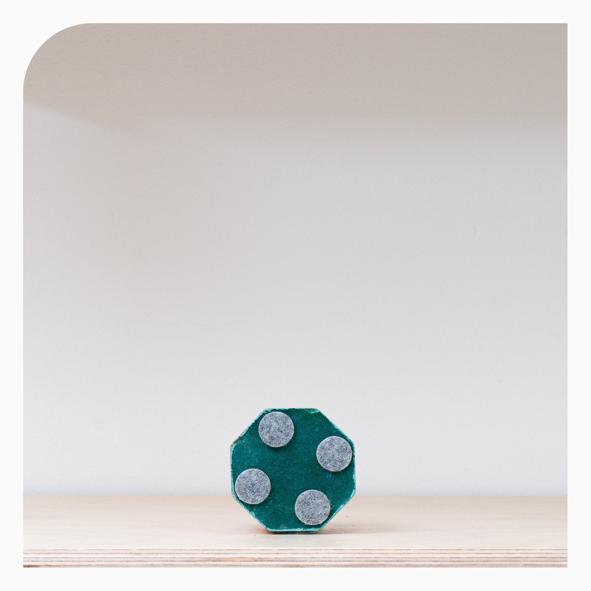 Studio Emma Tiny Hexagon Vessel - Teal & Coral