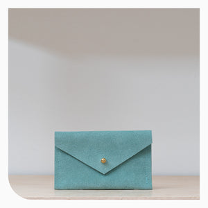 Studio Lowen Suede Card Holder - Mint