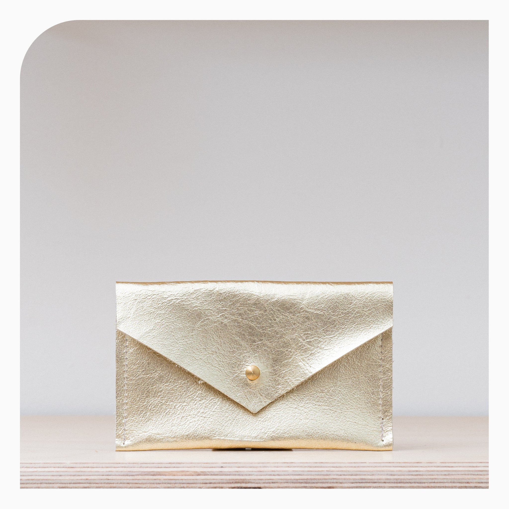 Studio Lowen Card Holder - Gold