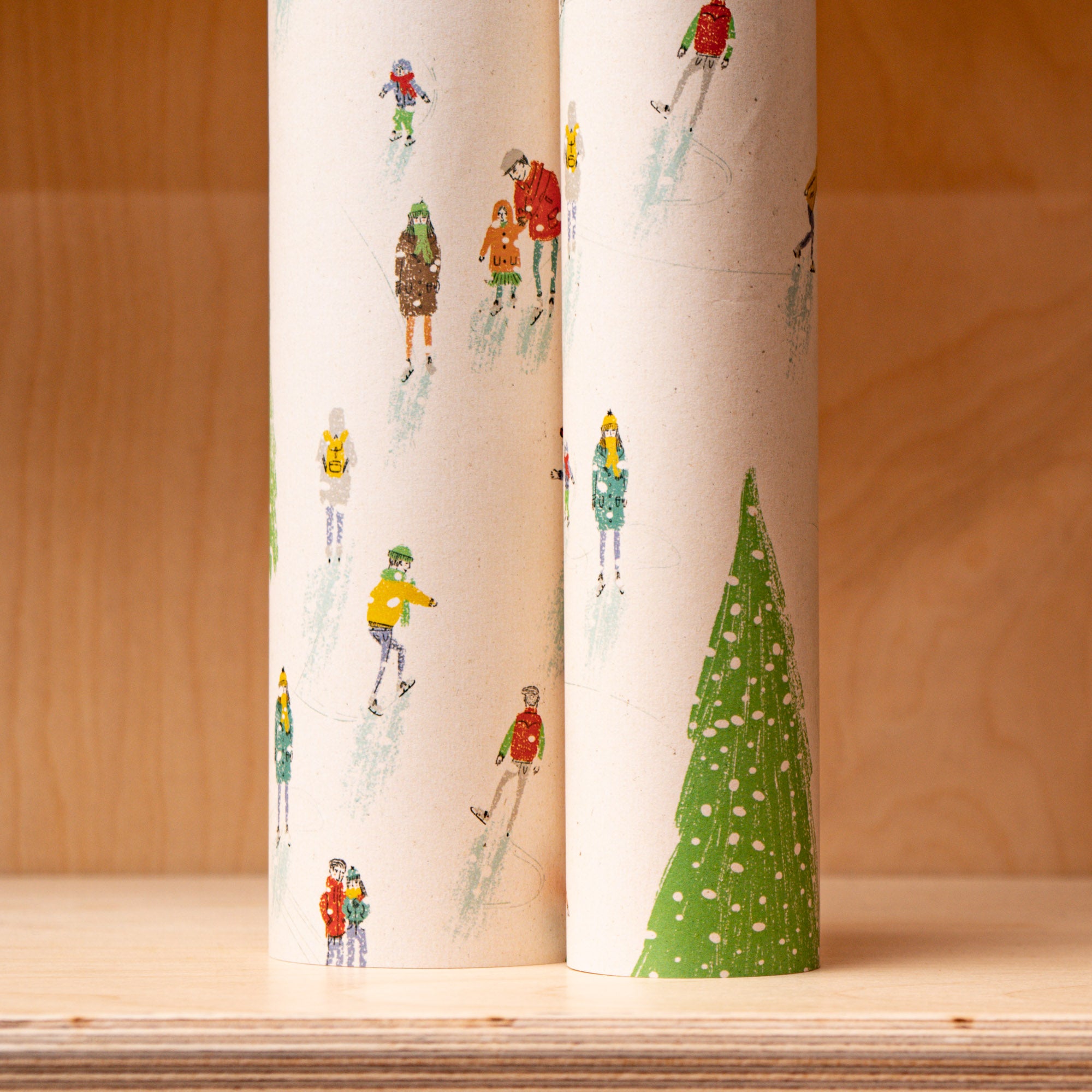 Ohh Deer 'Christmas Ice Skating' Giftwrap